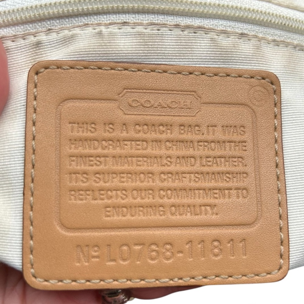 COACH Hamptons Signature Jacquard Hobo Beige Cream w Tan Leather, L0768-11811 - Picture 7 of 12